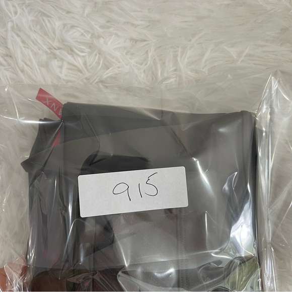 SPANX Womens Faux Leather Moto Leggings size Small Gray Stretch - Picture 10 of 10